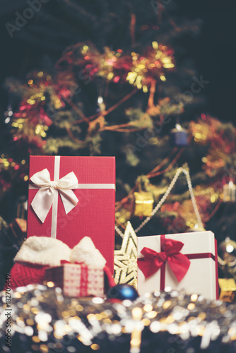 Christmas gift box with nig...