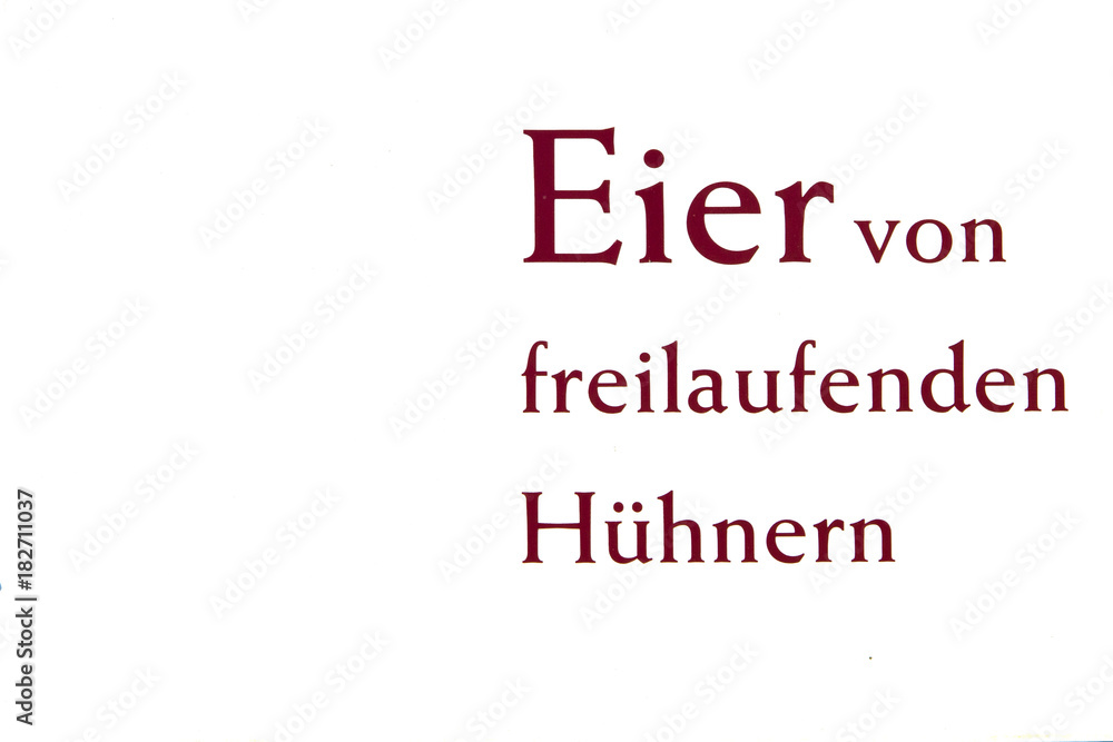 Werbetafel an einem ökologischen Bauernhof Werbetafel an einem ökologischen Bauernhof
