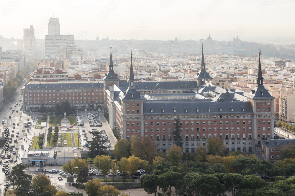 Autumnal views of Madrid from the viewpoint of the Moncla Lighthouse