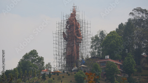 Estatua Kailashnath Mahadev de Shiva, Sanga, Nepal photo