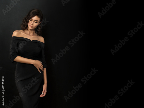 Tablou canvas Young beautiful woman wearing black evening dress