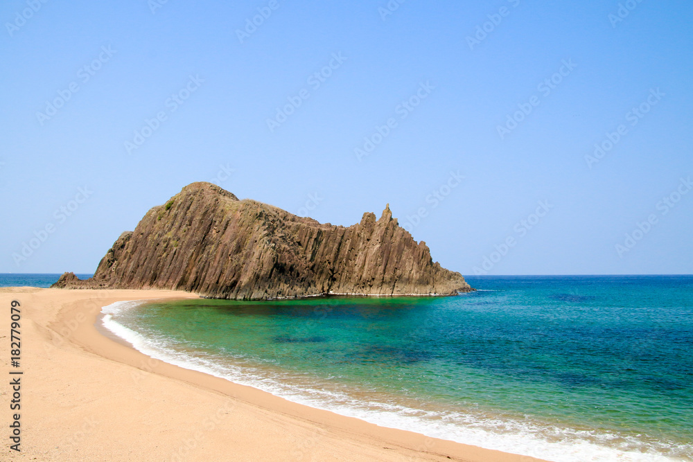 Fototapeta premium 丹後半島の立岩