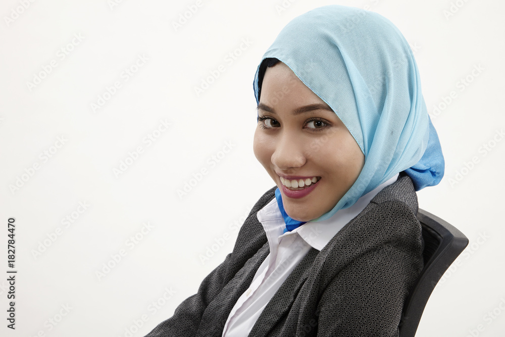 malay business woman malay business woman