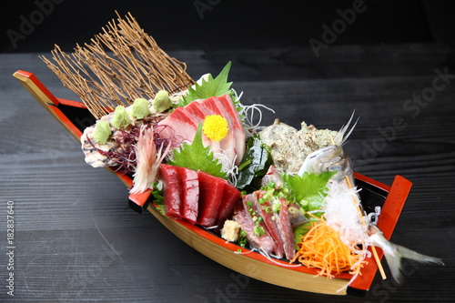seasonal sashimi boat