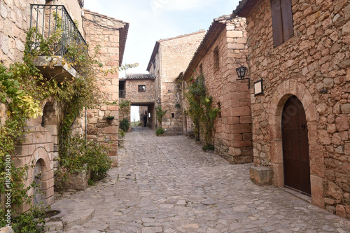 street of Siurana, El Priorat, Tarragona province, Catalonia, Spain