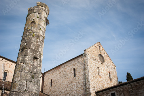 Aquileia, Basilica di Santa Maria Assunta, facciata laterale con torre