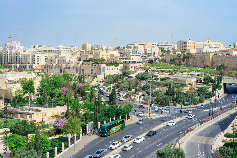 Fototapeta premium JERUSALEM, ISRAEL - APRIL 2017: Jerusalem modern quarter near old city area. Jerusalem, Israel
