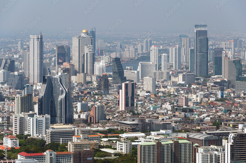 Fototapeta premium Panoramic view of the Bangkok from the observation deck, buildings, skyscrapers. Bangkok ,Thailand