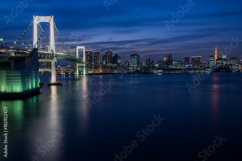 Tokyo rainbow bridge © conanedogawa