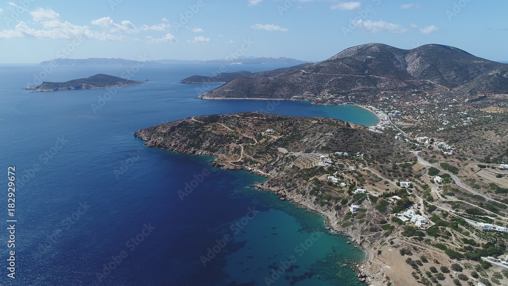 Grèce Cyclades île de Sifnos Faros vue du ciel