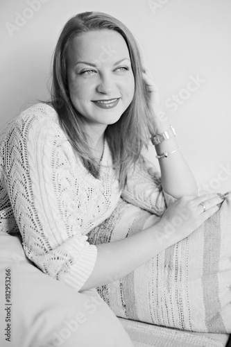 Wallpaper Mural Portrait of a smiling young woman black and white photo. Torontodigital.ca
