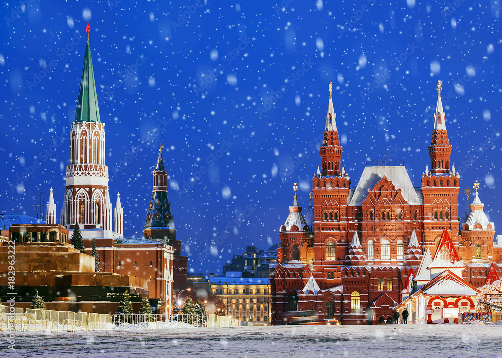Fototapeta premium Winter view of the Red Square in Moscow