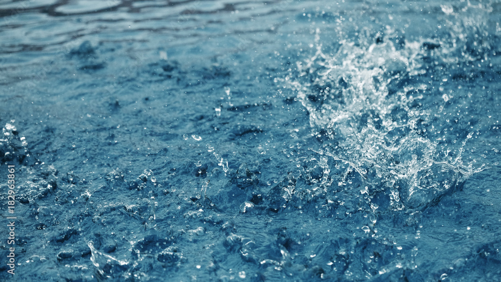Obraz premium Water background / Water is a transparent and nearly colorless chemical substance that is the main constituent of Earth's streams, lakes, and oceans, and the fluids of most living organisms