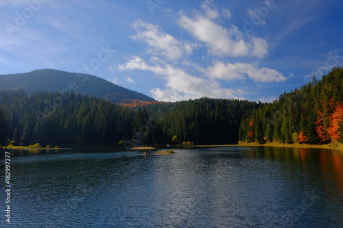 Fototapeta Naklejka Na Ścianę i Meble -  Synevyr mountain lake in Carpathian mountans, Ukraine