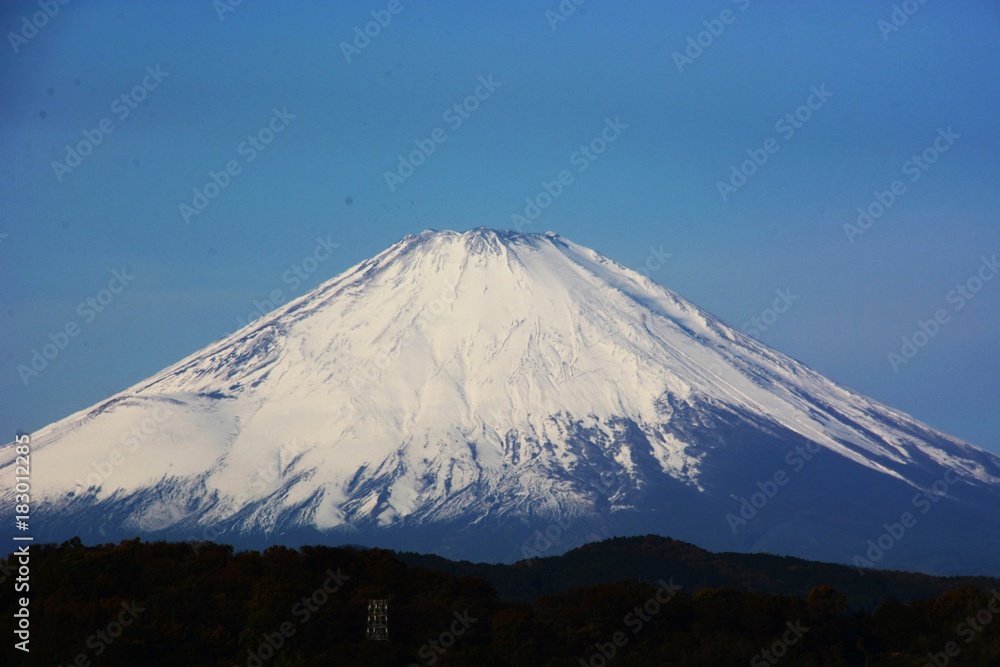 晩秋の富士山
