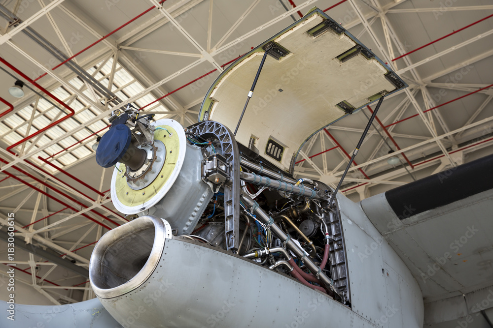 Aircraft engine turbine maintenance Aircraft engine turbine maintenance