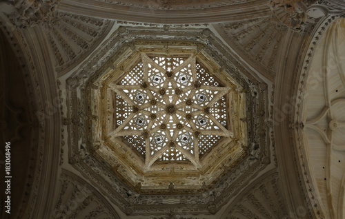 Cimborrio de la Catedral de Burgos, España