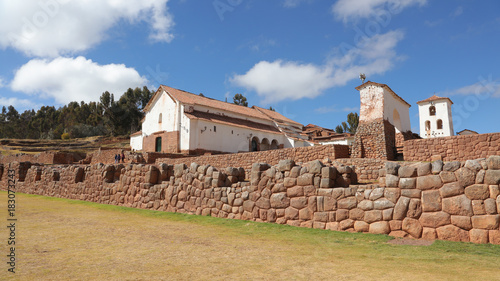 Iglesia de Nuestra Señora de la Natividad, Chinchero, Perú