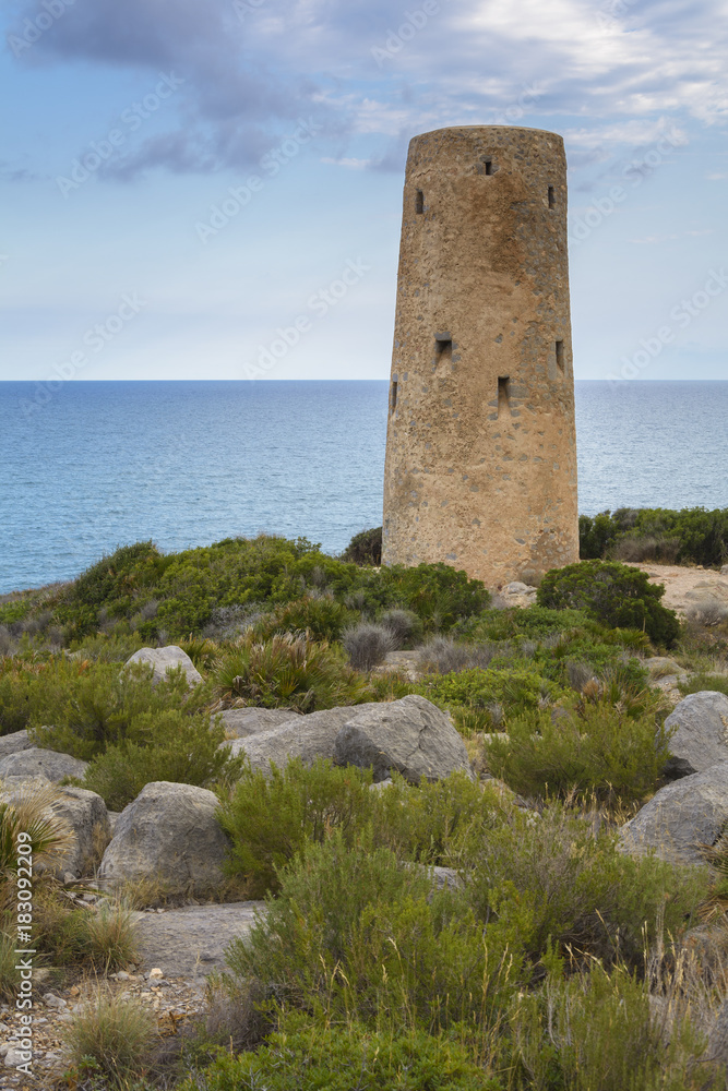 Torre de La Corda en la Sierra de Irta, junto al mar Mediterráneo. Orpesa. Castellón. España