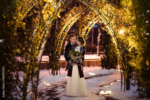 Beautiful wedding couples winter/Christmas wedding photo