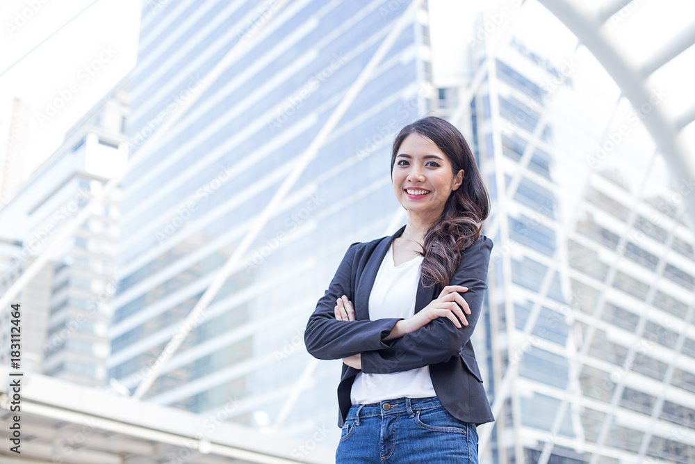 Young Beautiful Business Woman standing in City with Success feeling for Work. Young Business Woman have Confident for Work with Success concept. Asian Woman Success for Work. Young Beautiful Business Woman standing in City with Success feeling for Work. Young Business Woman have Confident for Work with Success concept. Asian Woman Success for Work.