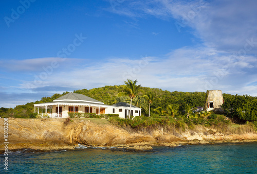 Beautiful Holiday Villa And Old Windmill In Antigua