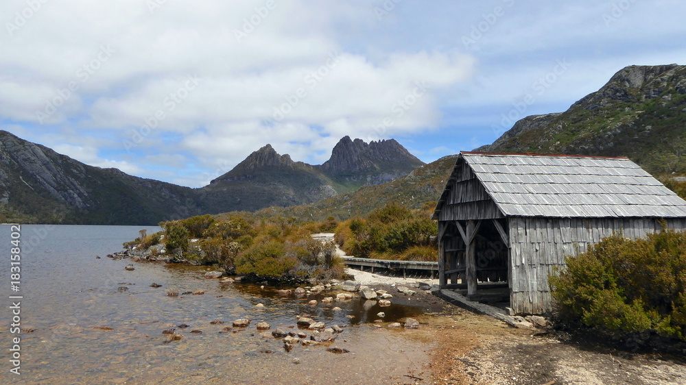 cradle  mountain with shed