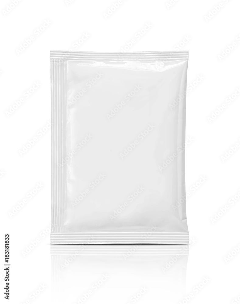 Fotografie blank packaging foil sachet isolated on white background