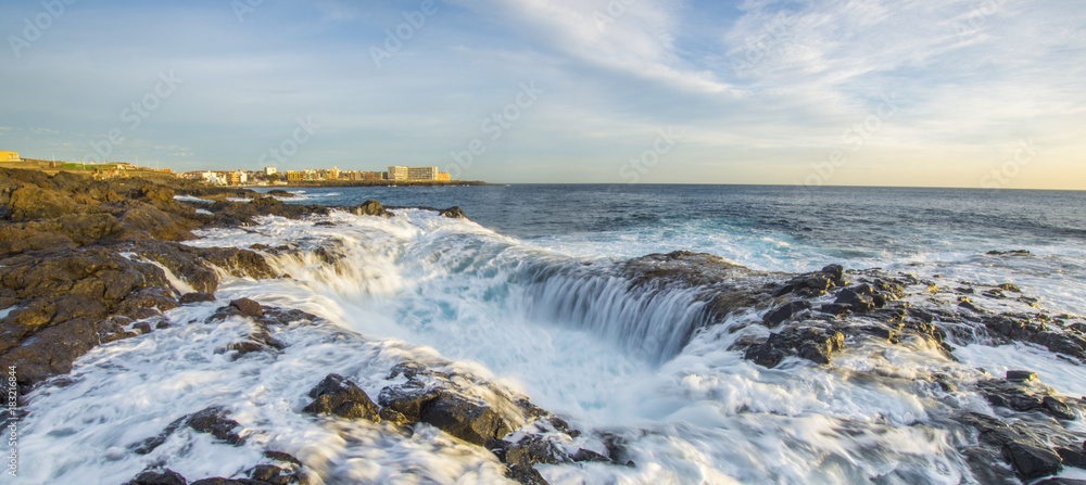 Fototapeta premium Bufadero de la Garita – a Unique Water Vortex ,Bufadero de la Garita, Telde, Gran Canaria, Spain..