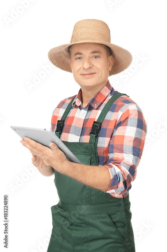 Agronomist with tablet comp...