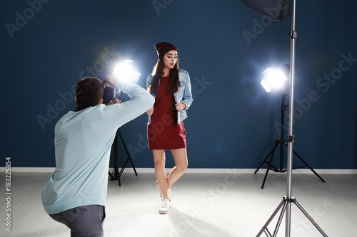 Beautiful young model posin...
