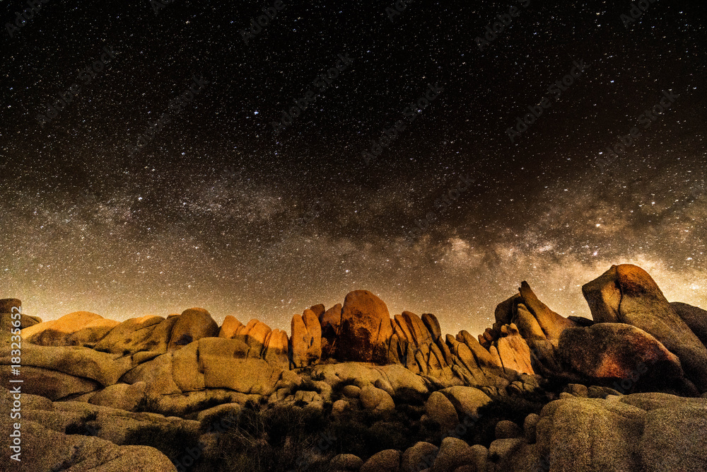 Fototapeta premium Milky Way Jumbo Rocks