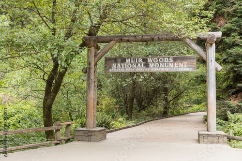 Canvas Print The entrance to Muir Woods National Monument in California