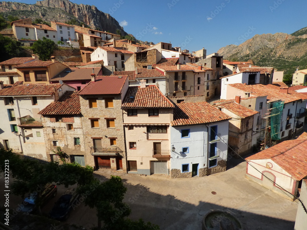 Pitarque, localidad de la provincia de Teruel en Aragon, España
