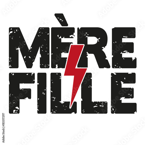 mère - fille - conflit - dispute - génération - adolescence - enfant - parent - rapport humain