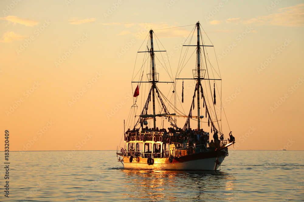 Hatay İskenderun, boat sailing