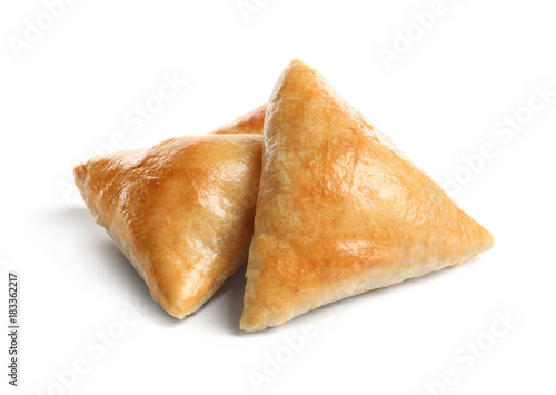 Obraz na plátně Delicious samosas on white background