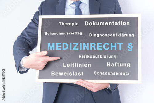 Bilde på lerret Anwalt mit einer Tafel zum Medizinrecht