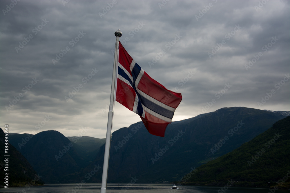 Fototapeta premium Naeroyfjord, Sogn og Fjordane, Norwegen