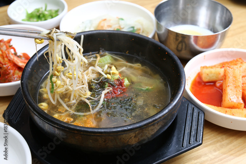 Korean Soybean Sprout Soup, Kongnamul gukbap