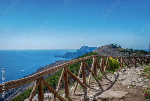 Build wooden fences in park Punta Campanella