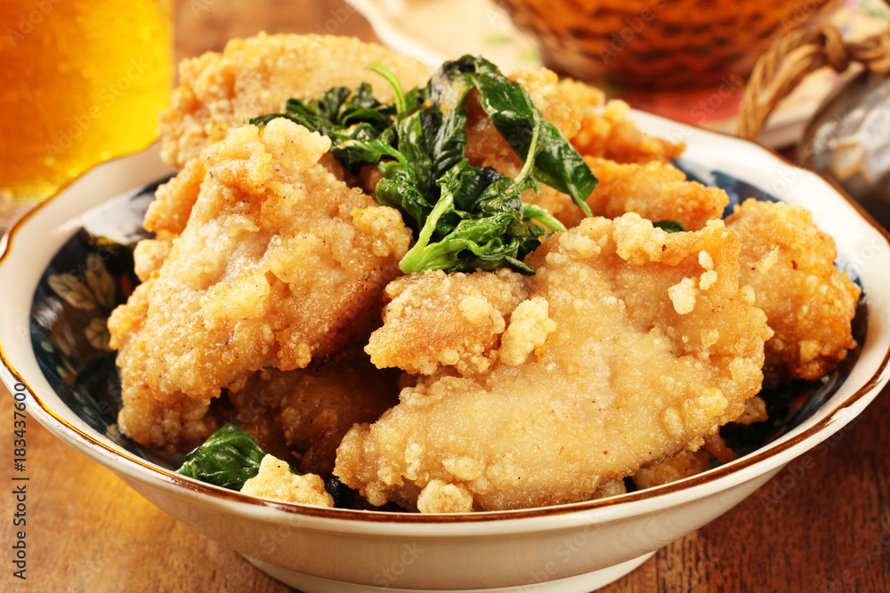Deep-fried chicken seasoned with pepper and salt Deep-fried chicken seasoned with pepper and salt