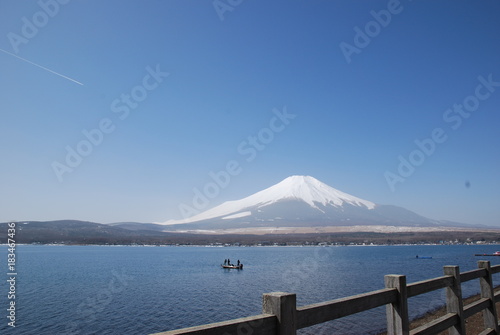 富士山と山中湖