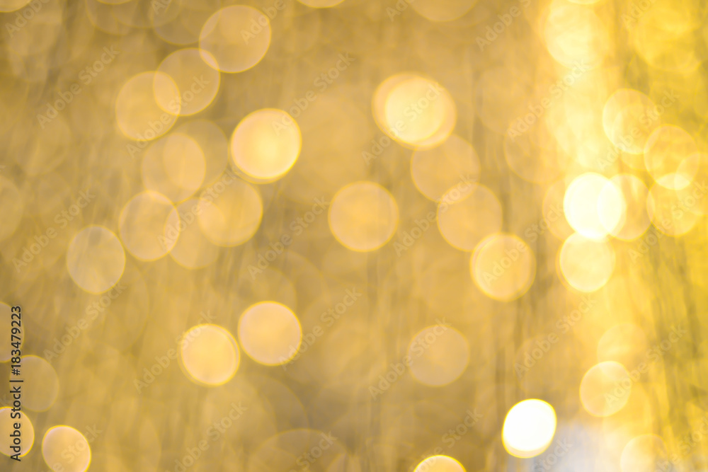 Obraz premium light on christmas tree with bokeh for christmas and new year day