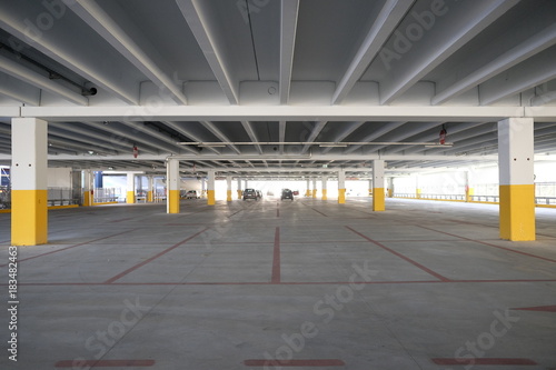 covered parking mall