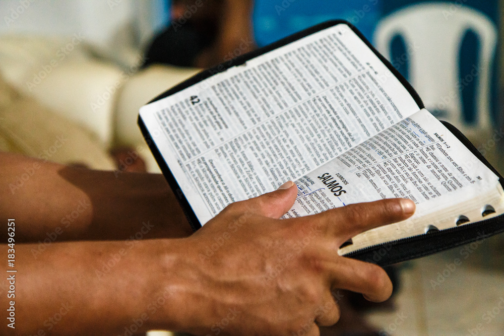Naklejka premium Bible Reading