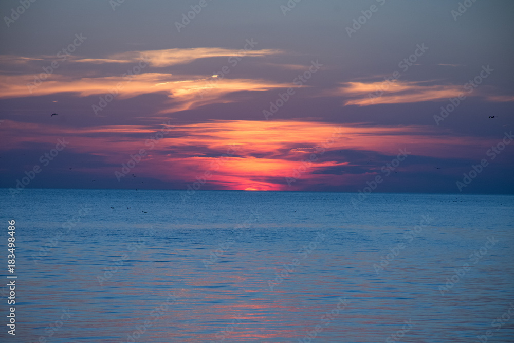 Obraz premium Sunset on the Crystal Coast of North Carolina