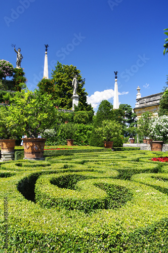 LAGO MAGGIORE - Gartenträume auf der Insel Isola Bella