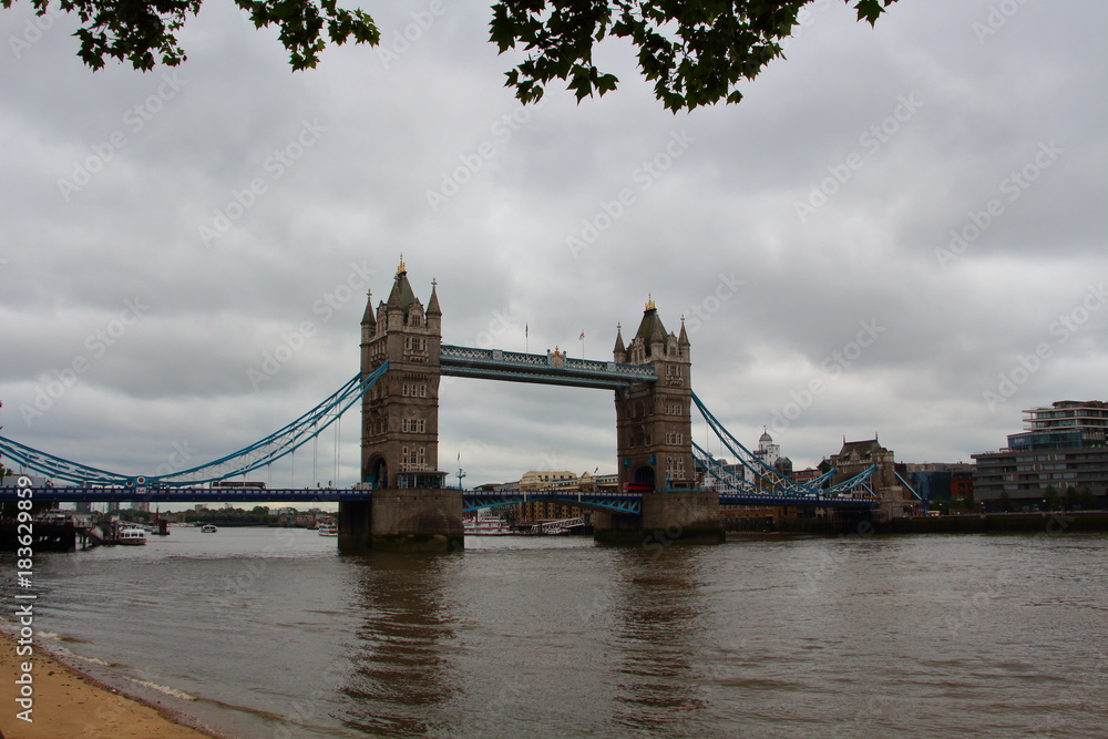 Obraz premium Tower Bridge