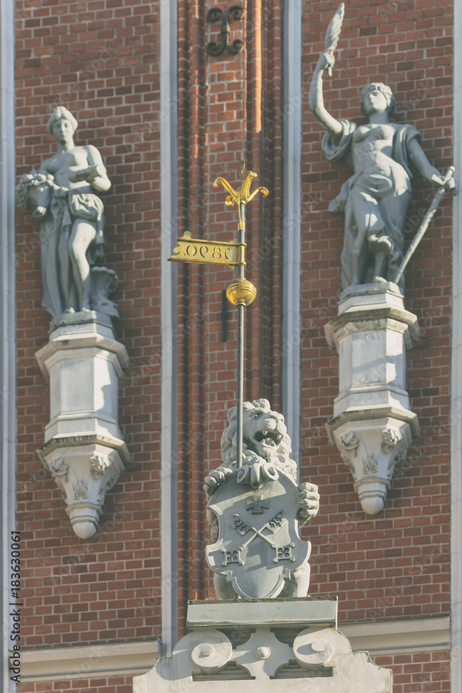 Obraz premium Fragment of the facade of the Blackhead House in Riga